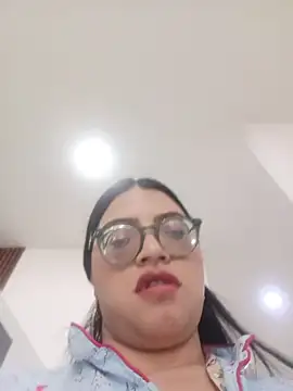 Snapshot of SOFI__10 chatting on 07-28-26, 06:20 SOFI 10 online show from 07-28-26, 06:20