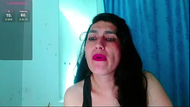 Snapshot of diosa_gil chatting on 06-10-26, 12:22 diosa gil online show from 06-10-26, 12:22