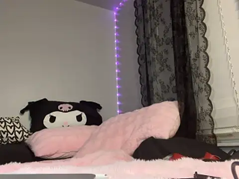 Akira-Rabbit online show from 04-10-26, 03:45