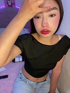 Miakittyyy online show from 06-04-26, 02:23