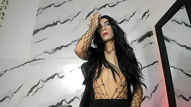 isabellarouse01 online show from 04-24-26, 09:28