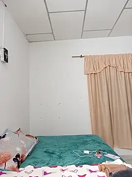 princess Curves online show from 04-18-26, 09:04