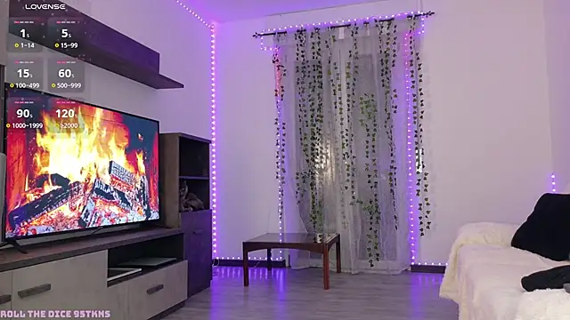 Snapshot of xxYourHoney chatting on 04-10-26, 01:55 xxYourHoney online show from 04-10-26, 01:55