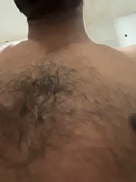 newdelhiBOY  online show from 04-15-26, 02:07