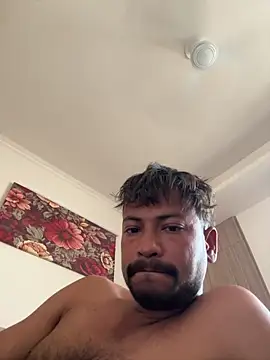 Snapshot of newdelhiBOY_ chatting on 05-21-26, 02:07 newdelhiBOY online show from 05-21-26, 02:07