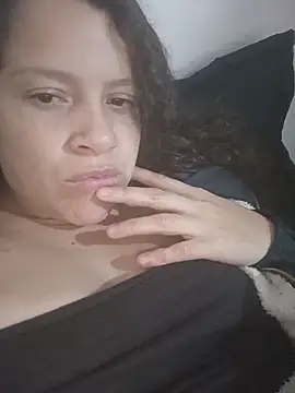 Snapshot of angelplu chatting on 06-16-26, 11:18 angelplu online show from 06-16-26, 11:18