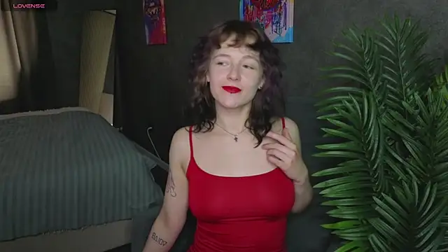 Ricki Bloom online show from 05-06-26, 09:36