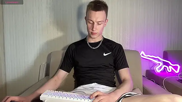 Travis Gracile online show from 06-01-26, 09:11