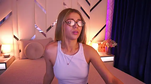 DoveLovee online show from 06-03-26, 01:25