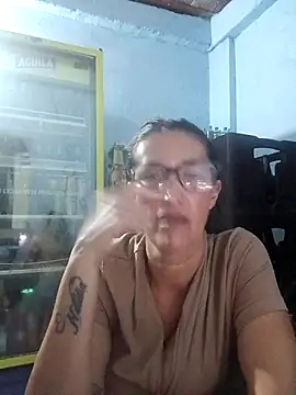 Snapshot of DulceM0609 chatting on 04-13-26, 02:06 DulceM0609 online show from 04-13-26, 02:06