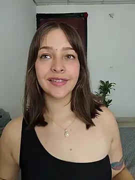 Mari Rouse online show from 05-05-26, 03:31