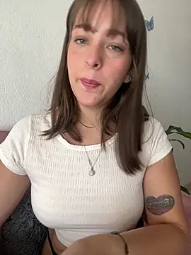 Mari Rouse online show from 07-27-26, 01:07