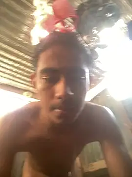 Snapshot of Mellvinn chatting on 04-15-26, 10:43 Mellvinn online show from 04-15-26, 10:43