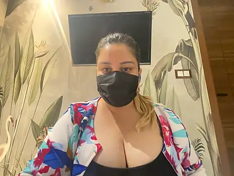 kavyasingh36 online show from 06-08-26, 05:24
