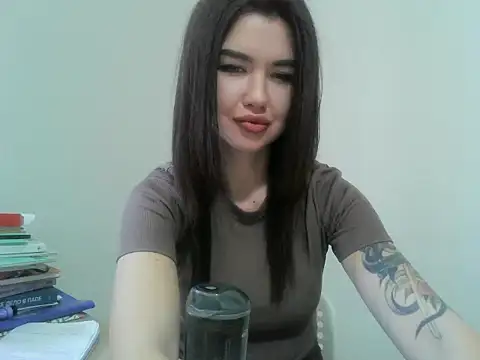 Dareessa online show from 04-13-26, 08:20