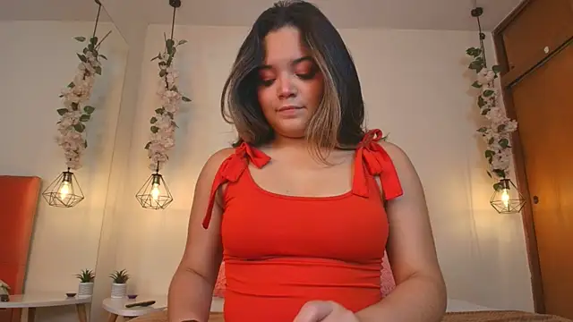 Shadya  online show from 07-19-26, 03:43