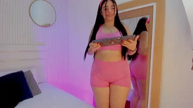 Candicewayne online show from 04-21-26, 07:50