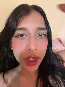 milakitti online show from 04-28-26, 03:11