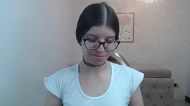 Snapshot of Kailee_ch chatting on 05-03-26, 12:33 Kailee ch online show from 05-03-26, 12:33