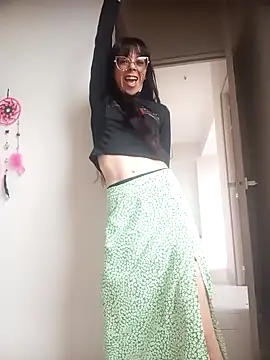 dulce loba online show from 04-13-26, 01:49