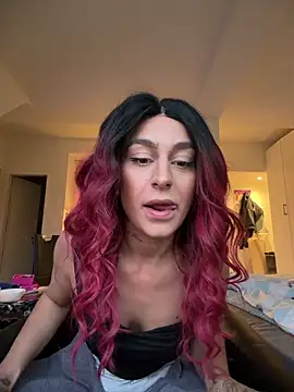 CurlyRouge online show from 04-19-26, 06:10