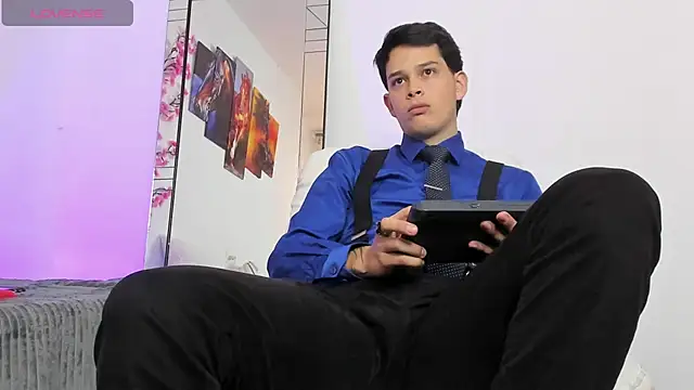 elijah stoone online show from 04-15-26, 12:12