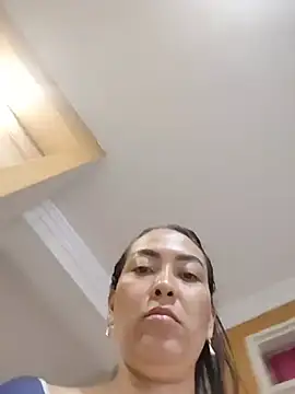 LuluDream online show from 07-22-26, 01:36