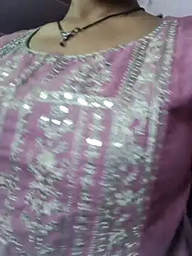 BaddieUnleashed online show from 04-27-26, 09:07