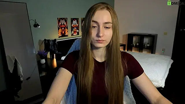 Snapshot of Your_Emily25 chatting on 04-19-26, 08:24 Your Emily25 online show from 04-19-26, 08:24