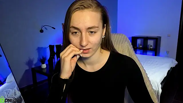 Snapshot of Your_Emily25 chatting on 05-29-26, 08:01 Your Emily25 online show from 05-29-26, 08:01