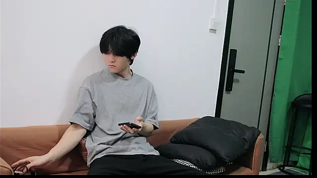 xf-110 online show from 04-20-26, 03:09