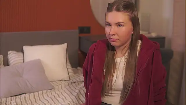 KimberRunyons online show from 04-23-26, 08:00