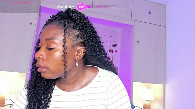 Snapshot of TaylorBloom chatting on 05-11-26, 11:49 TaylorBloom online show from 05-11-26, 11:49