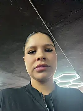 Elara Luxe online show from 07-23-26, 02:48