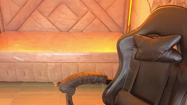 Victorycat v online show from 07-15-26, 03:56