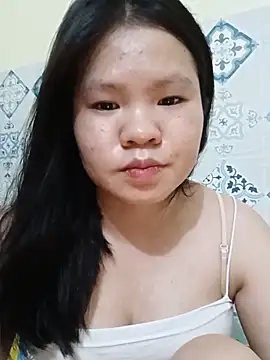 Snapshot of Seraphinahh chatting on 05-29-26, 04:27 Seraphinahh online show from 05-29-26, 04:27