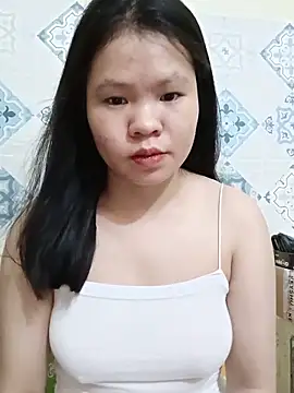 Snapshot of Seraphinahh chatting on 05-30-26, 08:22 Seraphinahh online show from 05-30-26, 08:22