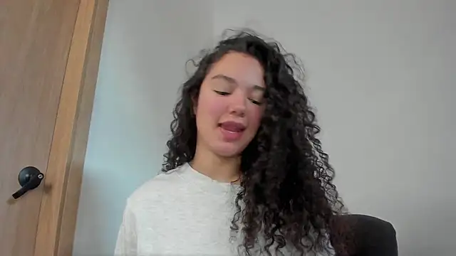 MiaRouseex online show from 05-14-26, 02:57