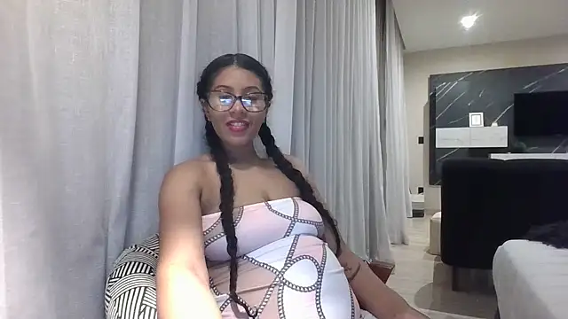 Arabigoddess online show from 05-16-26, 08:44
