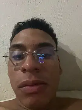 Snapshot of XznPirocudo chatting on 06-08-26, 10:21 XznPirocudo online show from 06-08-26, 10:21