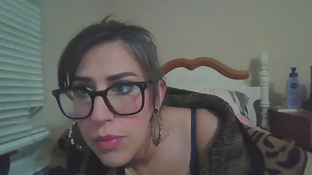 VenusOfEden online show from 04-17-26, 03:09