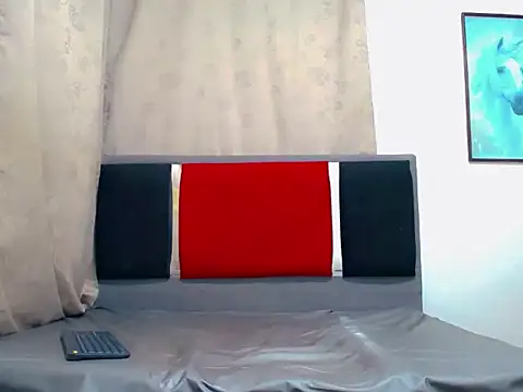 Snapshot of Alejandra_montenegro chatting on 04-28-26, 04:06 Alejandra montenegro online show from 04-28-26, 04:06