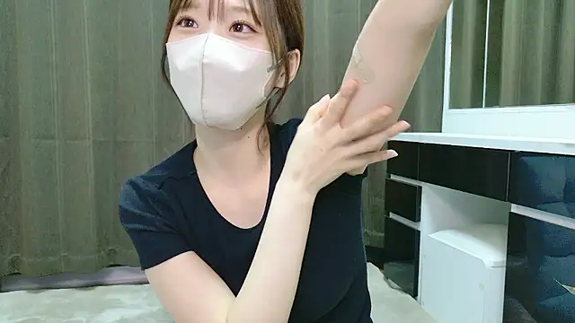 Snapshot of rei_0707 chatting on 04-21-26, 01:06 rei 0707 online show from 04-21-26, 01:06