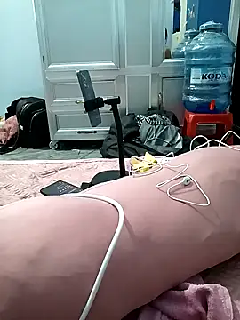 Labury online show from 04-16-26, 03:29