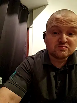 P4YNE online show from 04-23-26, 05:41