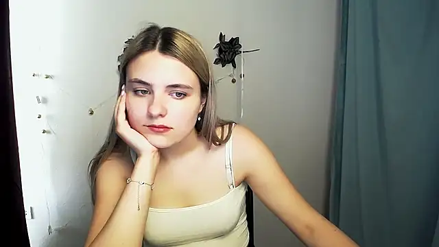 Snapshot of _shy_sabrina__ chatting on 05-13-26, 03:09 shy sabrina online show from 05-13-26, 03:09