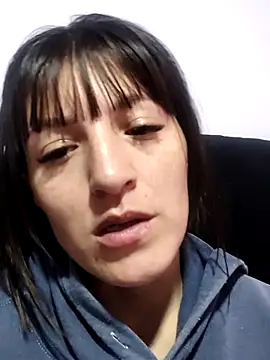 Snapshot of tina_sussy chatting on 04-30-26, 02:01 tina sussy online show from 04-30-26, 02:01