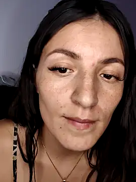 Snapshot of tina_sussy chatting on 06-03-26, 02:33 tina sussy online show from 06-03-26, 02:33