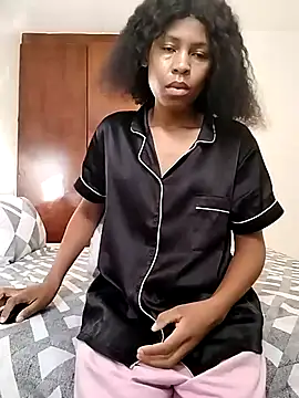 Slender012 online show from 05-09-26, 05:56
