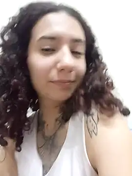 Aura Phone online show from 04-24-26, 01:30